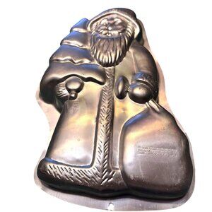 Vintage Wilton 1999 Old World Santa Cake Pan Mold Aluminum Christmas Baking